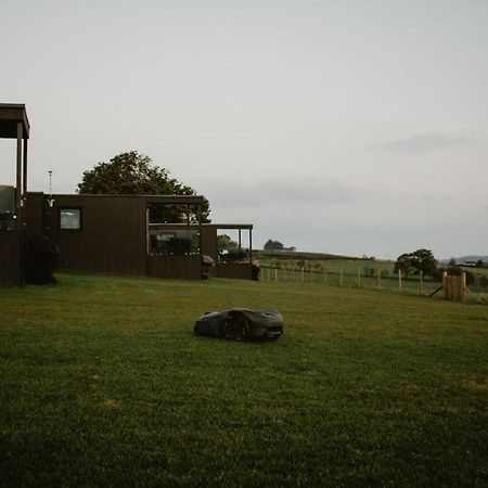 Luxury 2 Bedroom Glamping Pod With Hot Tub At Aganmore Farm Glamping - Pod 2 巴利卡斯尔 外观 照片
